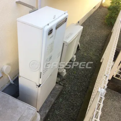 施工前の給湯器（GT-2427AWX）