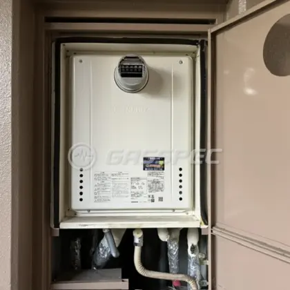 施工後の給湯器（ノーリツ GT-2470SAW-T BL）