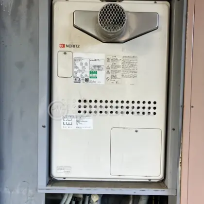 施工前の暖房熱源機（GTH-2444AWX3H-T）