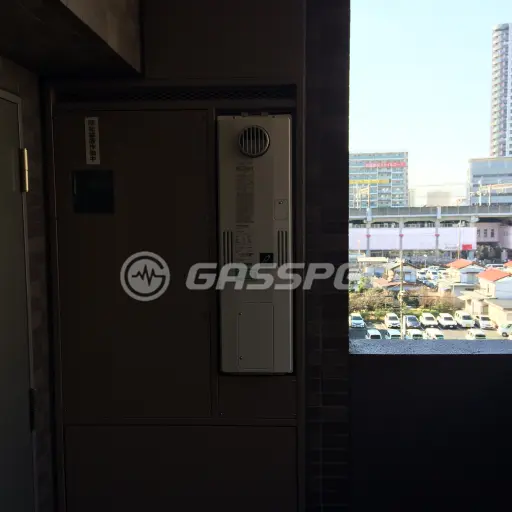 交換後の暖房熱源機（パーパス GH-H2400ZWSH4）