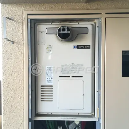 施工前の暖房熱源機（RUFH-V2400AA2-3）