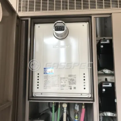施工後の給湯器（ノーリツ GT-2470SAW-T BL）