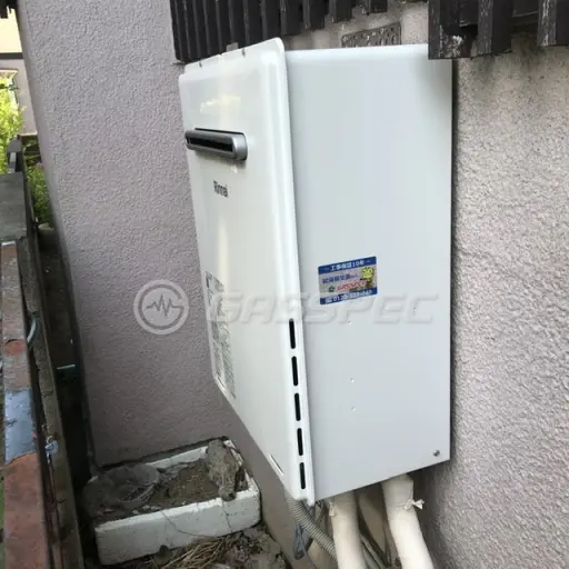 交換後の給湯器（リンナイ RUF-A2005SAW(C)）