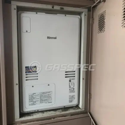 施工後の暖房熱源機（リンナイ RUFH-A2400AU2-3(A)）