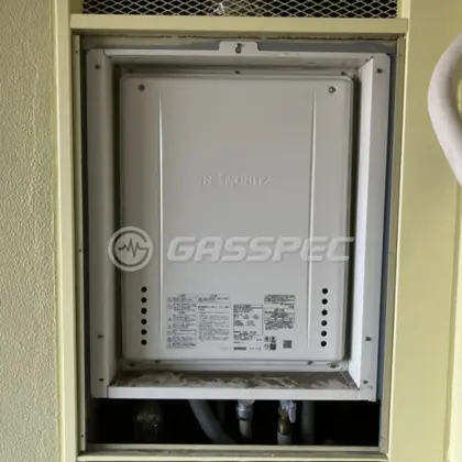 施工後の給湯器（ノーリツ GT-2470SAW-H BL）