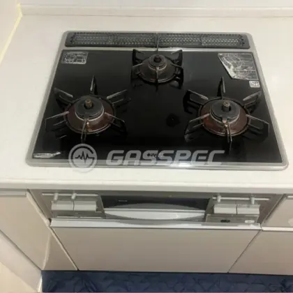 施工前のビルトインガスコンロ（RB31AS1S）