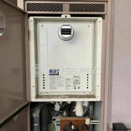 施工後の給湯器（ノーリツ GT-2470SAW-T BL）