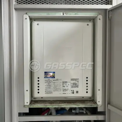 施工後の給湯器（ノーリツ GT-2470SAW-H BL）