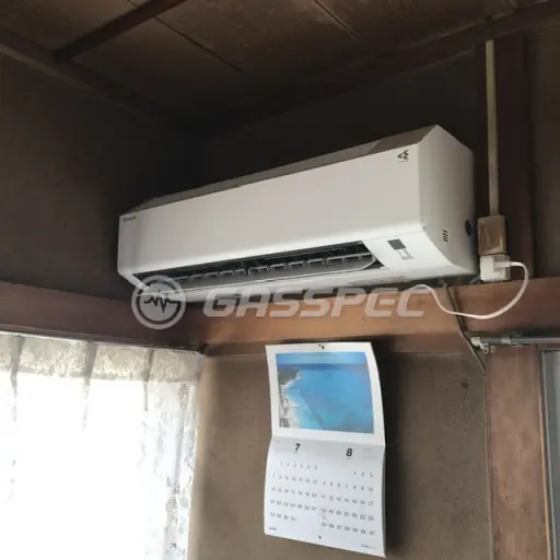 交換後のエアコン（ダイキン S224ATES-W）