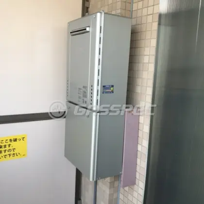 施工後の給湯器（ノーリツ GT-C2472SAW BL）