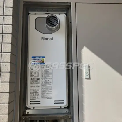 施工後の給湯器（リンナイ RUF-SA1615SAT-L(A)80）