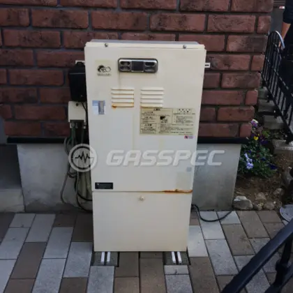施工前の暖房熱源機（DS-055RB-F2H）