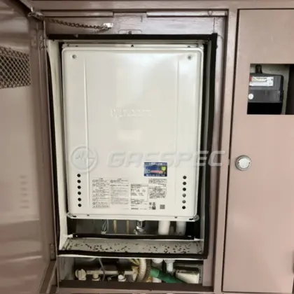 施工後の給湯器（ノーリツ GT-2470SAW-H BL）