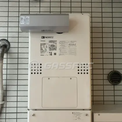 施工後の暖房熱源機（ノーリツ GTH-C2460AW3H-1 BL）