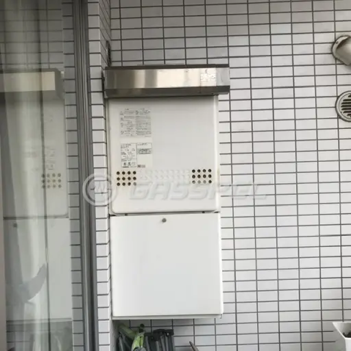 交換前の給湯器（ノーリツ GT-2427SAWX）