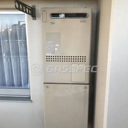施工前の暖房熱源機（GTH-2401AWX）