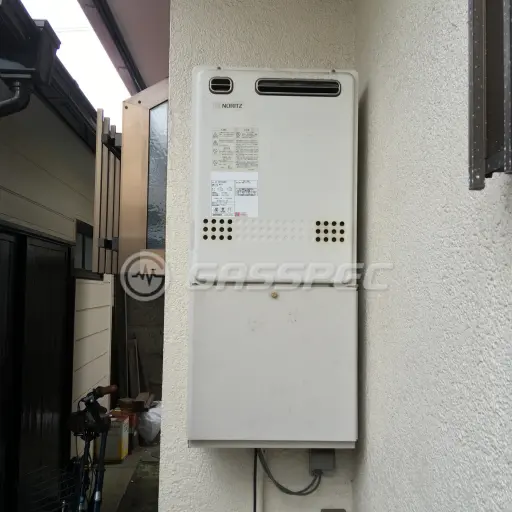 交換前の給湯器（ノーリツ GT-2427SAWX）