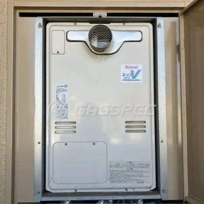 施工前の暖房熱源機（RUFH-V2403AT）