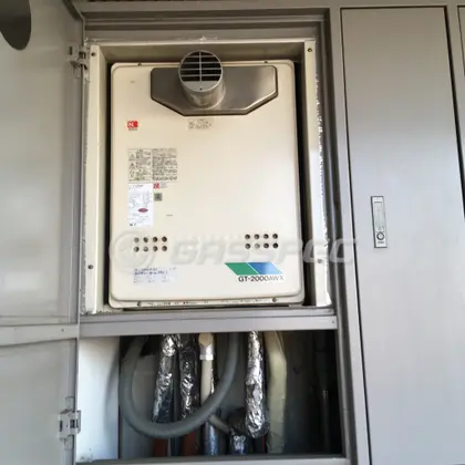施工前の給湯器（GT-2000AWX-T）