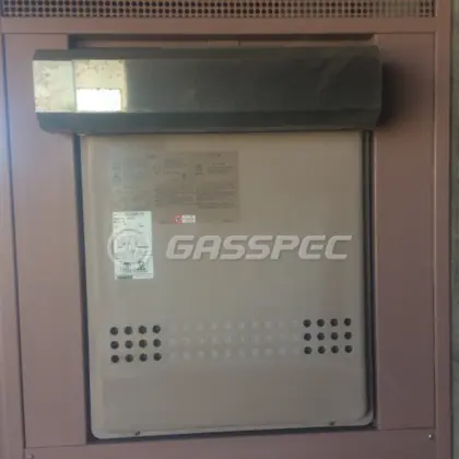 施工前の給湯器（GT-2412SAWX-PS）