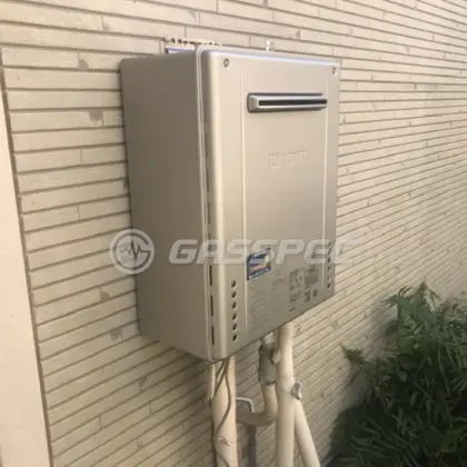 施工後の給湯器（ノーリツ GT-C2072SAW BL）