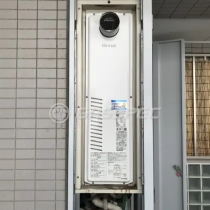 施工後の暖房熱源機（リンナイ RUFH-SA2400SAT2-6(A)）