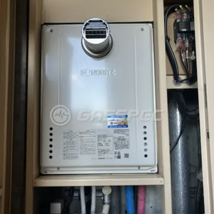 施工後の給湯器（ノーリツ GT-2470SAW-T BL）