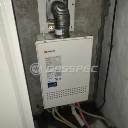 施工後の給湯器（ノーリツ GT-1651SAWX-FFA-2 BL）