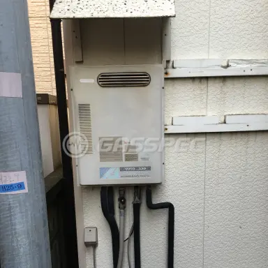 交換前の暖房熱源機（TOTO KGT1613T-S）