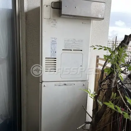 施工前の暖房熱源機（RUFH-V2400SAA2-3）