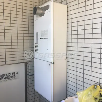 施工前の暖房熱源機（RUFH-V2400AT2-3）