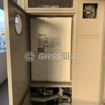 施工後の暖房熱源機（ノーリツ GTH-2454AW3H-H BL）