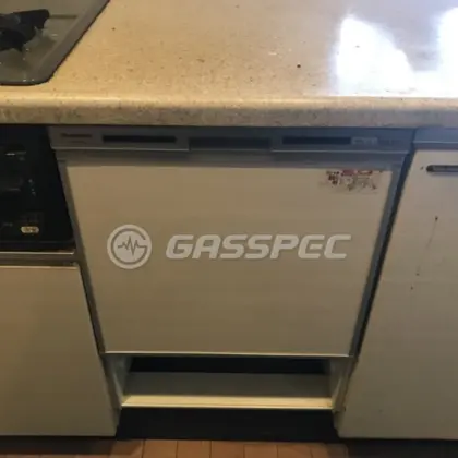 施工後のビルトイン食洗機（パナソニック NP-45VS9S）