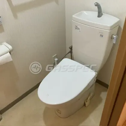 施工後の便座（TOTO TCF4714）