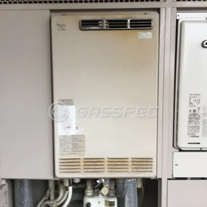 施工前の暖房熱源機（GTH-241AW）