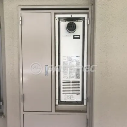 施工前の暖房熱源機（AT-4201ACSAW3Q-C）