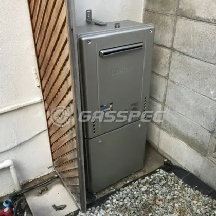 施工後の給湯器（ノーリツ GT-C1672SAW BL）
