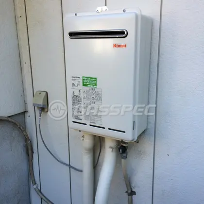 施工後の給湯器（リンナイ RUX-A2400W-E）