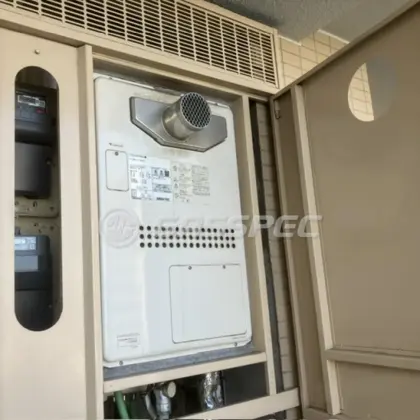 施工前の暖房熱源機（GTH-2417SAWX3H-T）