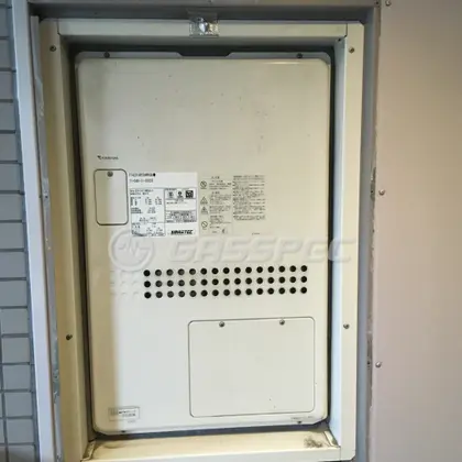 施工前の暖房熱源機（GTH-2417AWX6H-H）