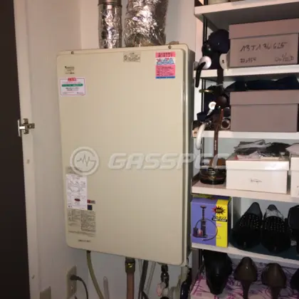 施工前の暖房熱源機（GTH-162AW-FF）