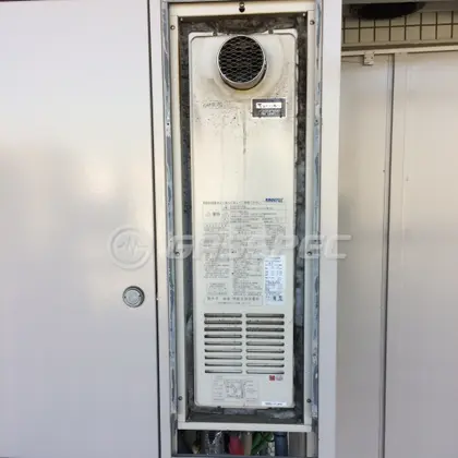 施工前の暖房熱源機（AT=4201ACSAW3Q-C）