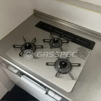 施工後のビルトインガスコンロ（リンナイ RHS31W35T2DGAVW）