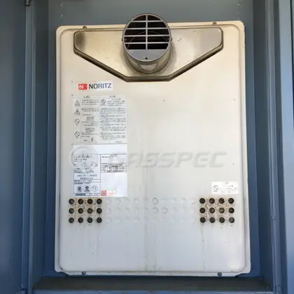 施工前の給湯器（GT-2422AWX-T）