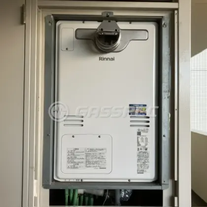 施工後の暖房熱源機（リンナイ RUFH-A2400SAA2-3(A)）