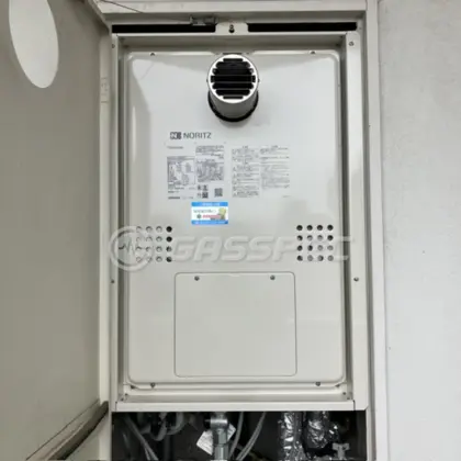 施工後の暖房熱源機（ノーリツ GTH-2454SAW3H-T BL）