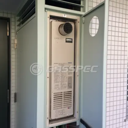 施工前の暖房熱源機（AT-4201ACSSW6Q-C）