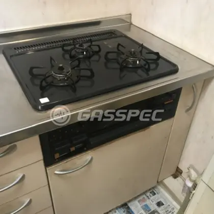 施工前のビルトインガスコンロ