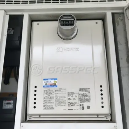 施工後の給湯器（ノーリツ GT-2470SAW-T BL）