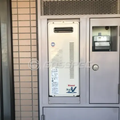 施工前の給湯器（RUF-VS1615SAW）